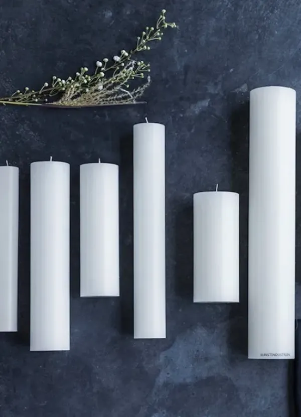 Kunstindustrien Alttarikynttilä Ø8,5cm, H15cm