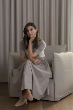 Original Story Claressa puuvillahame leveällä käänteellä, greige