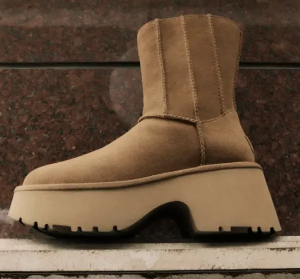 UGG Classic Twin Seam New Heights, chestnut