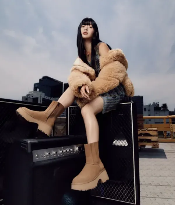 UGG Classic Twin Seam New Heights, chestnut