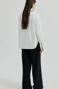 Second Female Daney paitapusero, white