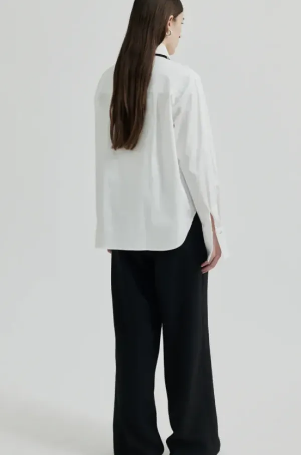 Second Female Daney paitapusero, white