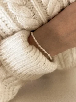 Joyem Evia rannekoru, kulta