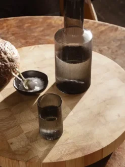 Cafe Latte Ferm Living - Chess leikkuulauta pyöreä, L