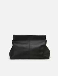 Flattered - Clay Clutch nahkaa, musta