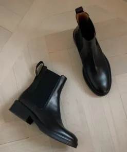 Flattered - Franca nilkkurit nahkaa, musta