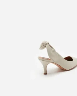 Flattered - Franchesca Bow korkokengät, creme