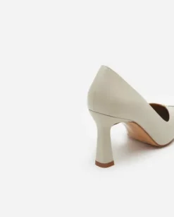 Flattered - Rose leather korkokengät, creme