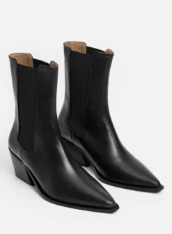 Flattered - Sandra nilkkurit nahkaa, musta