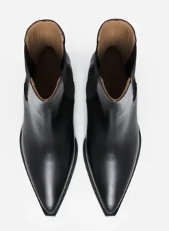 Flattered - Sandra nilkkurit nahkaa, musta