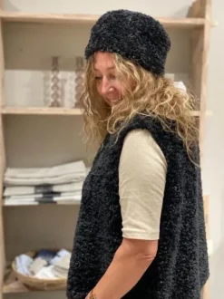 Gauhar Helsinki Gauhar - Faux fur tekoturkishattu, black