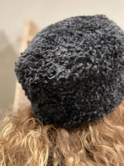 Gauhar Helsinki Gauhar - Faux fur tekoturkishattu, black