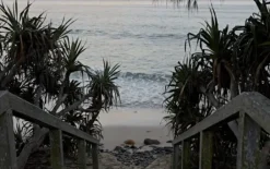 New Mags Home by the Sea kirja