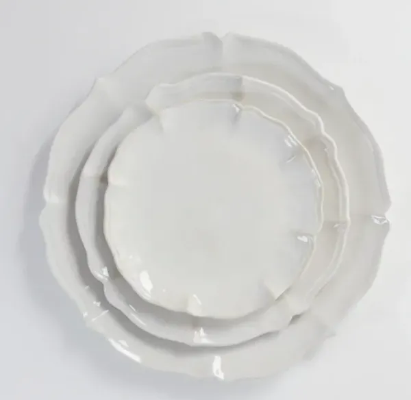 Olsson & Jensen Judith ruokalautanen/tarjoilulautanen Ø27cm