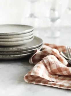 Tell Me More Keittiöpyyhe pellavaa, ruutu biscuit