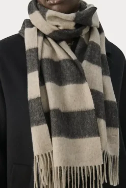 Part Two Kitha huivi villaa, black stripe