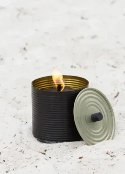 Kunstindustrien - Kansi ulkotulelle, Living by Heart