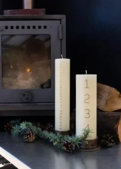 Kunstindustrien - The Circle kynttilänjalka 5cm, burned