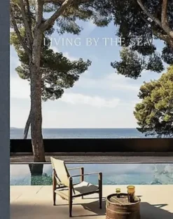 New Mags Living by the Sea kirja