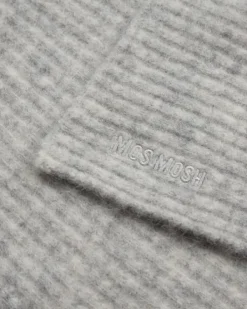 Mos Mosh Lora villahuivi, micro chip