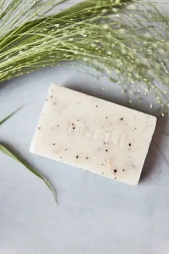 Meraki - kuoriva palasaippua, sesam