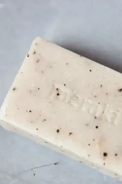 Meraki - kuoriva palasaippua, sesam