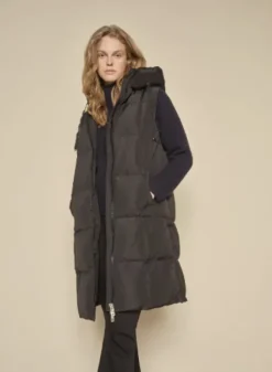 Mos Mosh - Nova Square untuvaliivi, musta