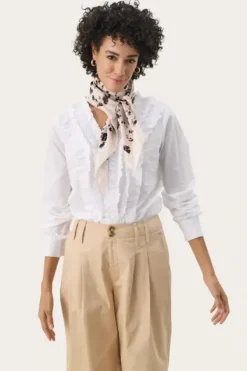 Part Two Namira huivi, natural leopard print