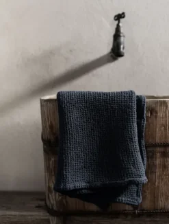 Tell Me More Nella vohvelipyyhe 50x70, blue