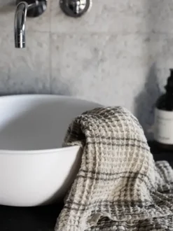 Tell Me More Nella vohvelipyyhe 50x70, taupe stripe