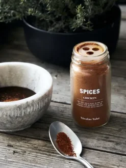 Nicolas Vahé - Spices, paprika, turmeric & cumin