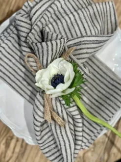 Olsson & Jensen - pellavaservetti, raidallinen 45x45 cm