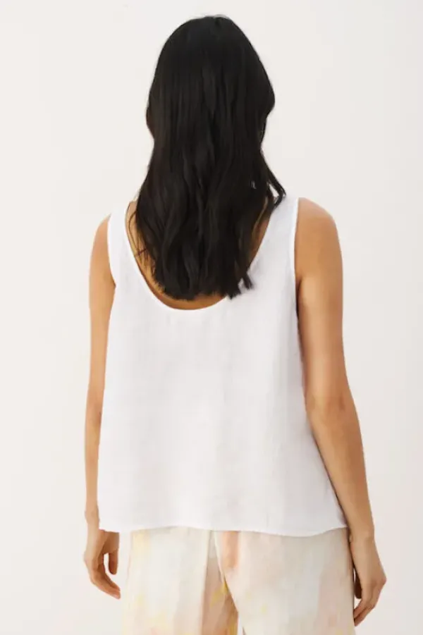 Part Two – Astrid toppi, bright white