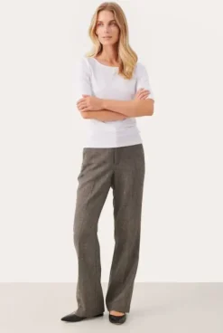 Part Two - Cait t-paita, bright white