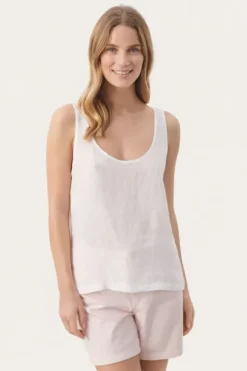 Part Two – Genellie toppi, bright white