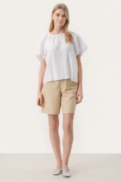 Part Two - Georgiana pusero, bright white