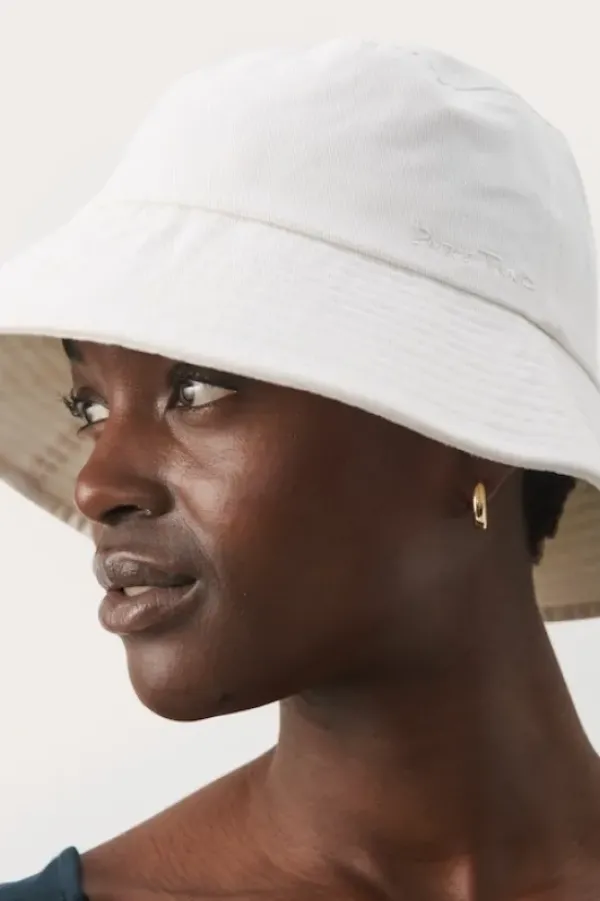 Part Two - Groa hattu, tofu