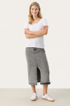 Part Two - June t-paita, bright white