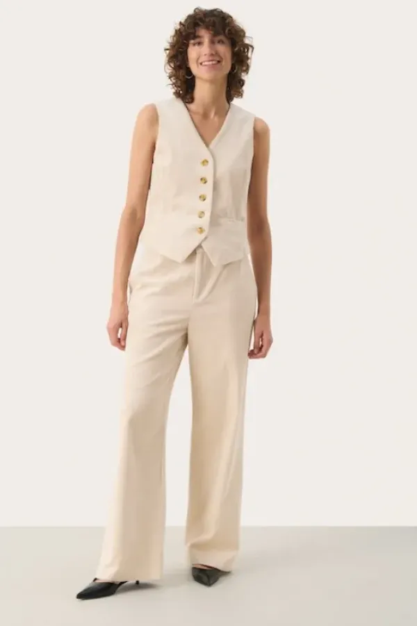 Part Two - Linka liivi vakosamettia, french oak