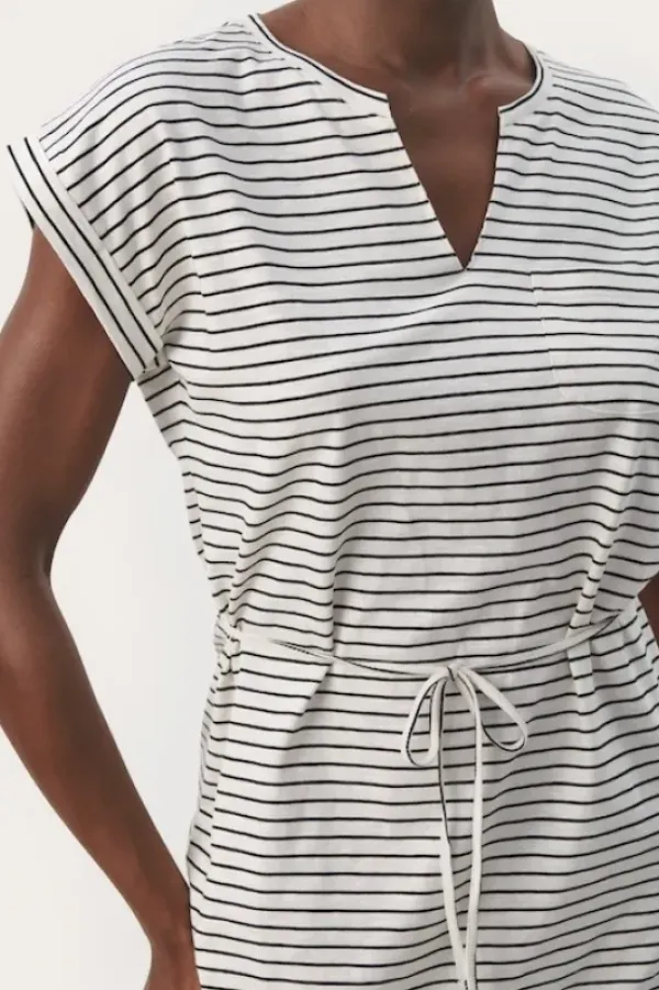 Part Two - Mabels mekko, black stripe