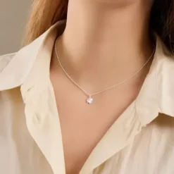 Pernille Corydon - Clover kaulakoru, hopea