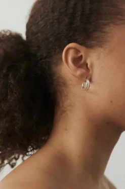 Pernille Corydon - Poetry Hoops, hopea