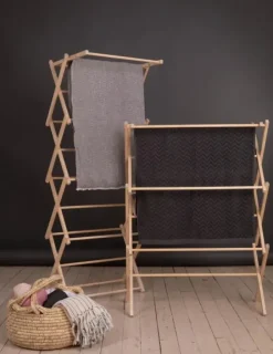 Pesuliisu - puinen pyykkiteline, leveä
