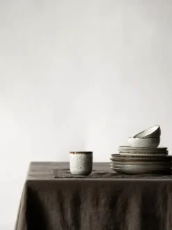 Tell Me More Pöytäliina pellavaa 145x270, taupe