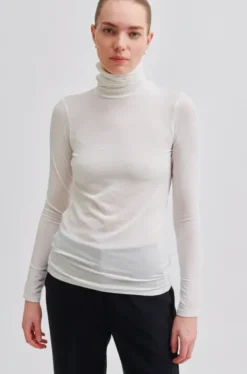 Second Female - Matima poolopaita, off white