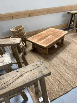 Snowdrops Copenhagen – matala pikkupöytä #910, natural