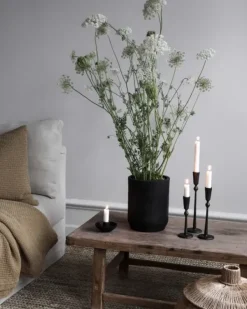 Tell Me More - Boule kynttilänjalka, musta S