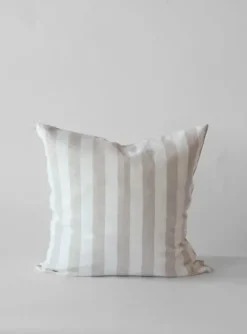 Tell Me More - Holte tyynynpäällinen 60x60, sand