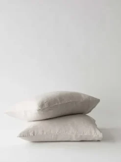 Tell Me More - höyhen 50x60 sisätyyny 940g