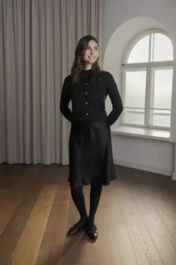 Original Story Tiana polvipituinen satiinihame, black